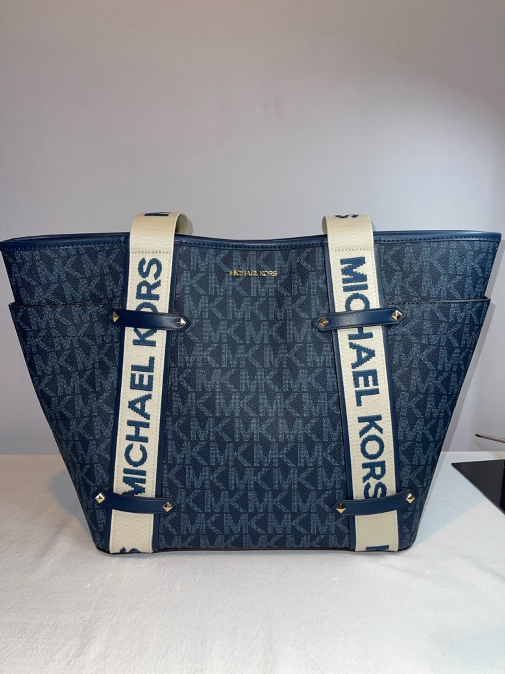 MICHAEL KORS MAEVE LARGE LOGO TOTE BAG